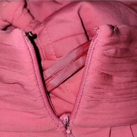 Pink BCBG evening dress - Picture 3 of 3